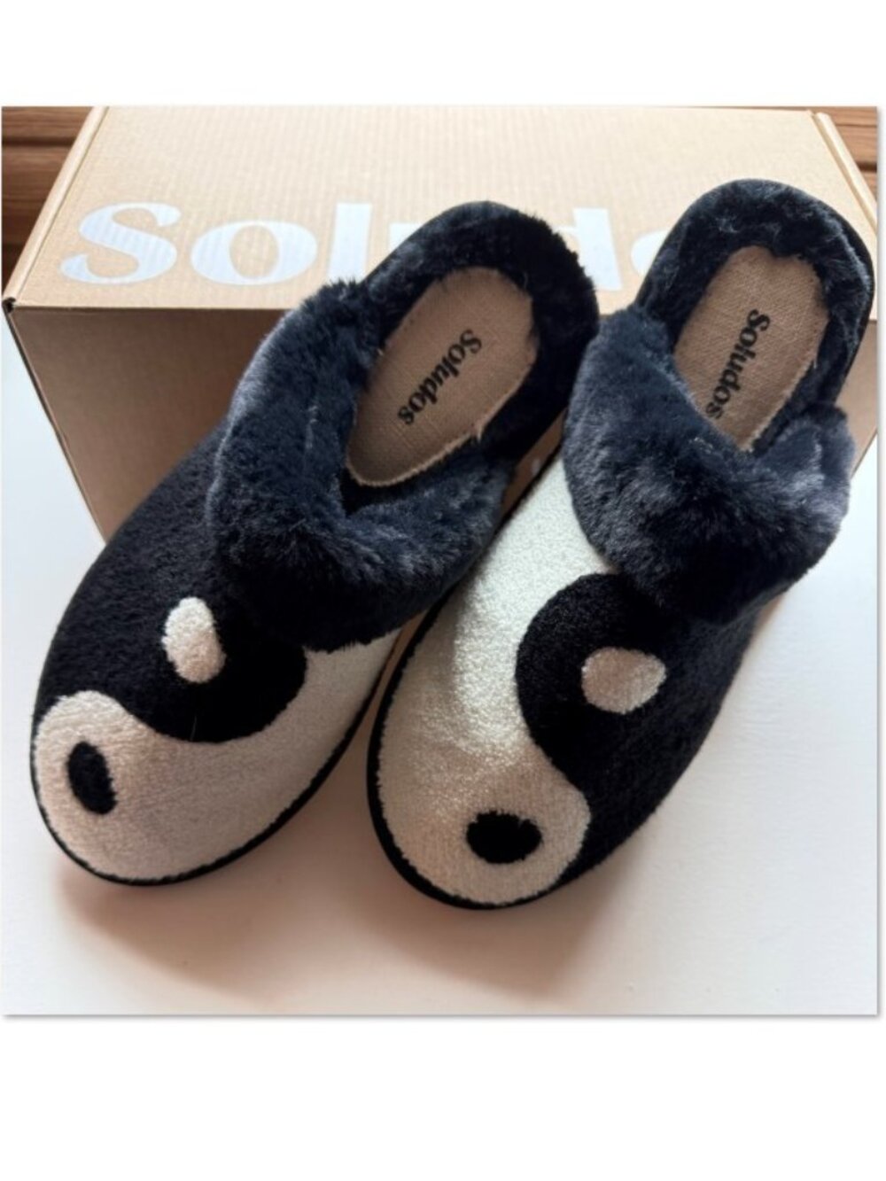 NIB Soludos Yin Yang Faux Fur Slippers Black White Slide Mules Womens Size 7 NEW